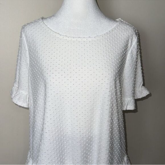 W5 x Anthro L White Swiss Dot Short Ruffle Sleeve & Hem Top - Picture 3 of 9